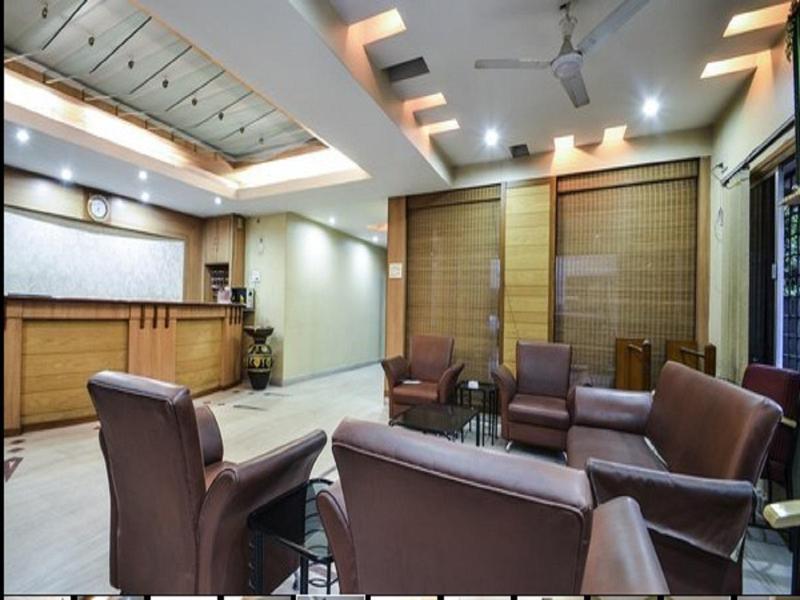 Hotel Padmini Residency Гайдарабад Екстер'єр фото
